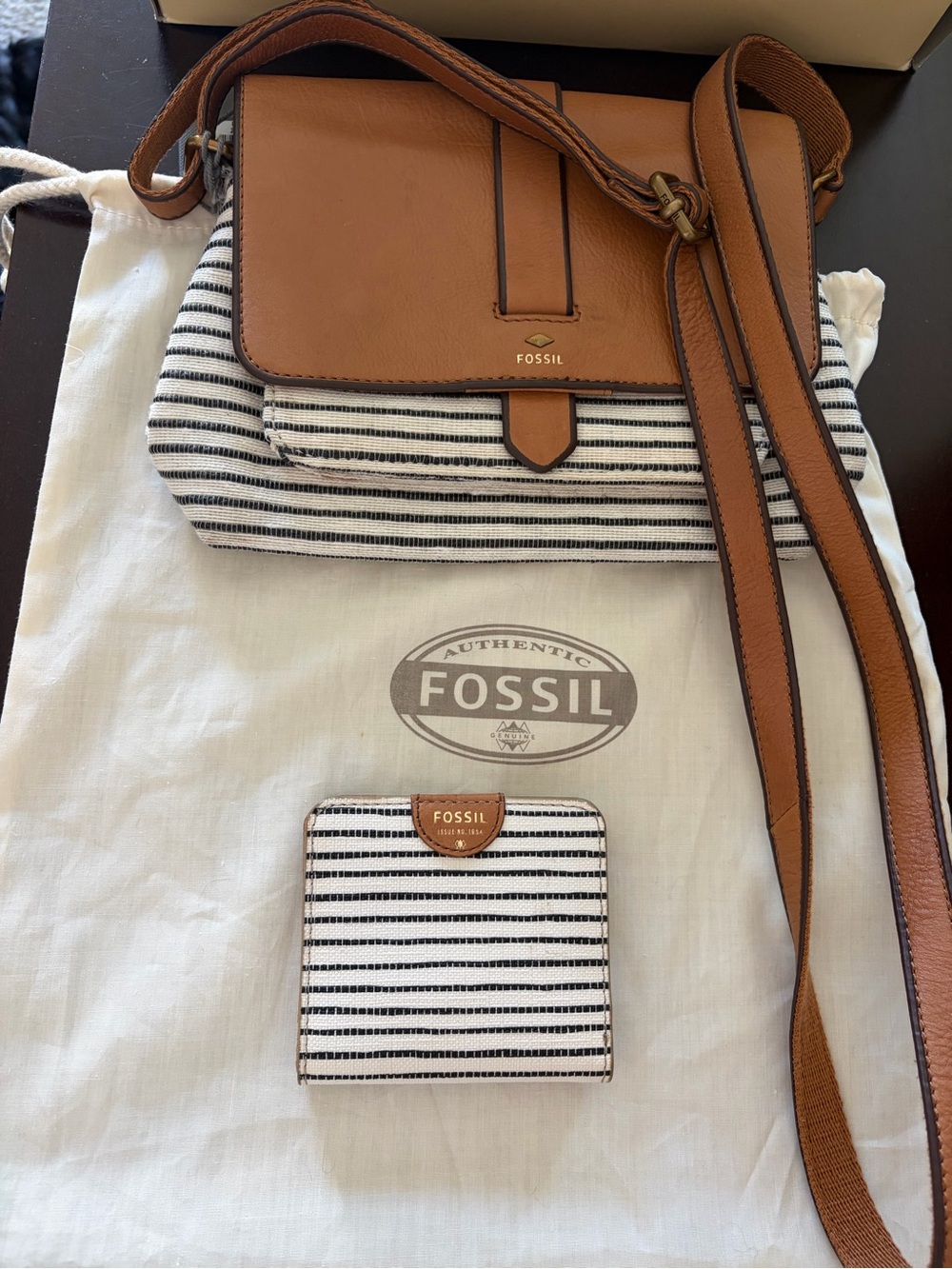 Fossil Kinley crossbody & wallet